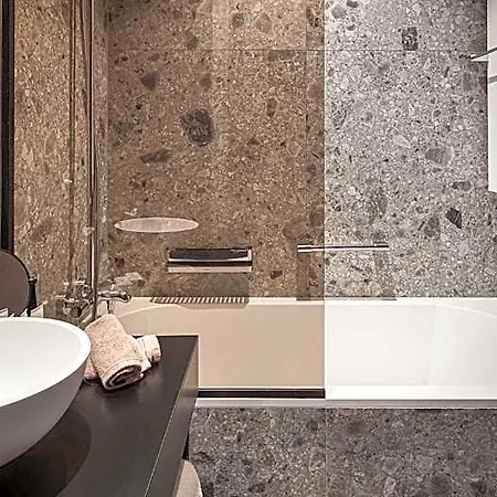 Hotel Britannia 4*